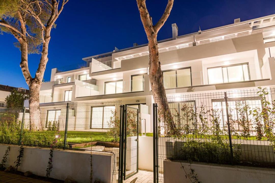 Penthouse On The Golden Mile Marbella Exterior foto