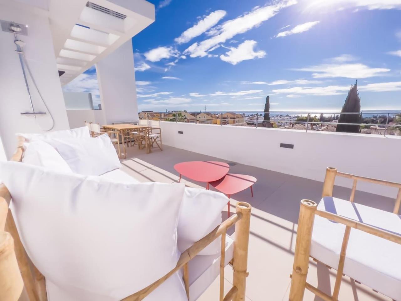 Penthouse On The Golden Mile Marbella Exterior foto